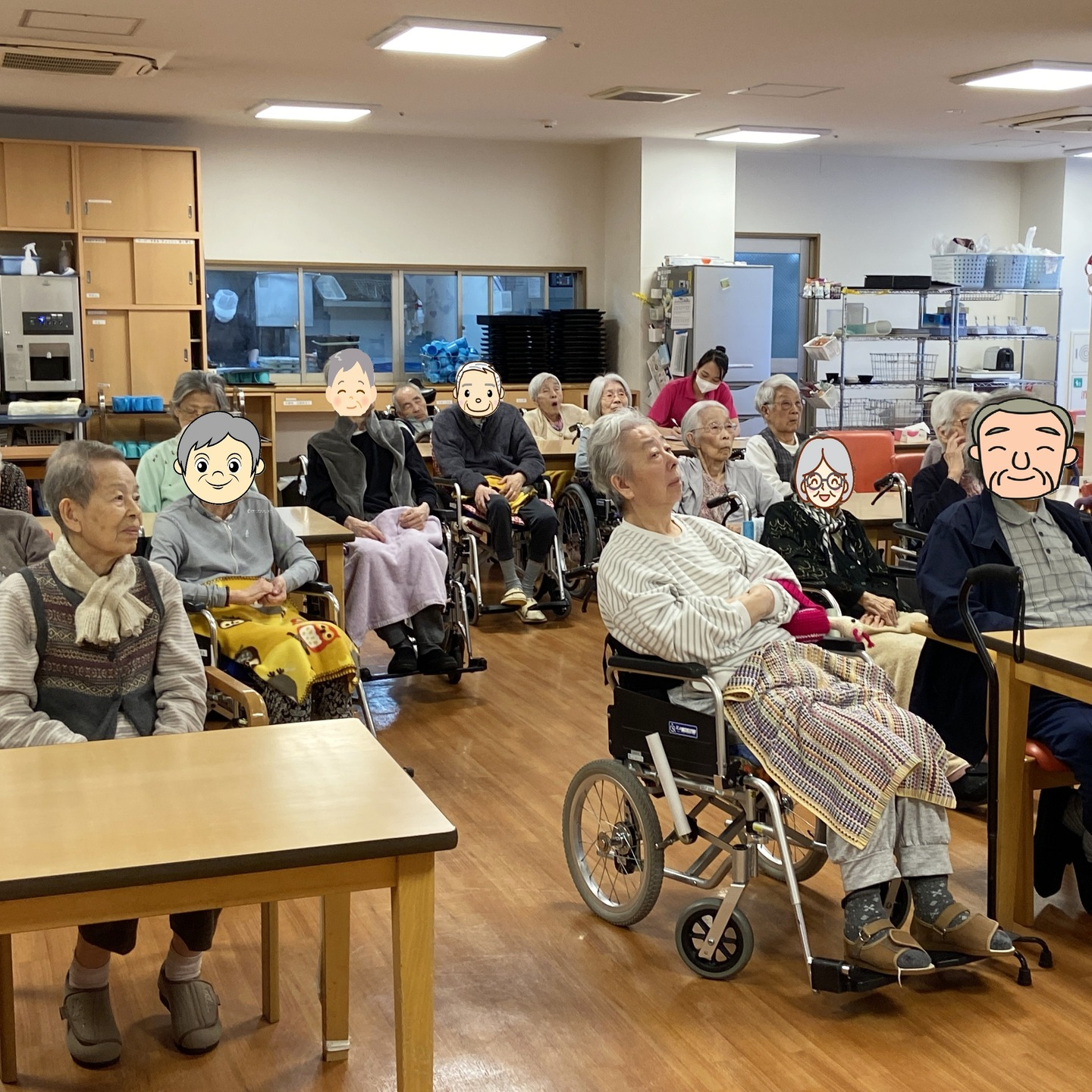 【スタッフレク】