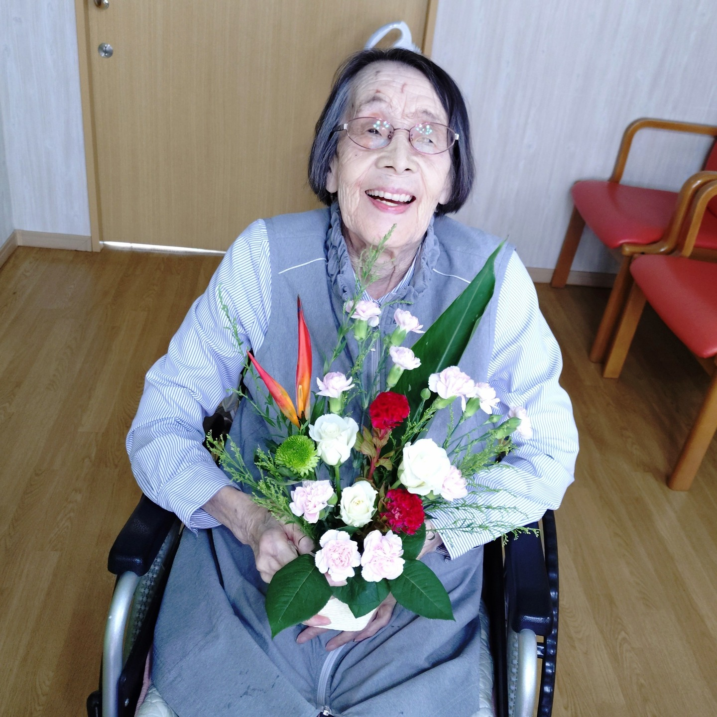 【フラワーアレンジメント💐】