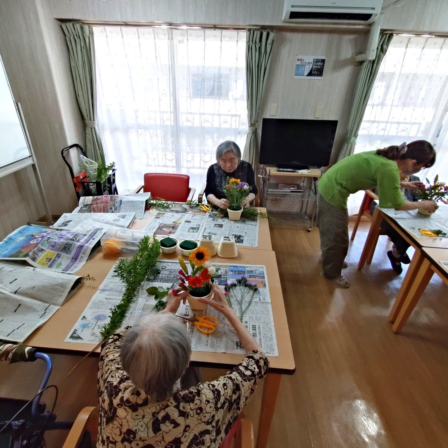 【フラワーアレンジメント💐８月】