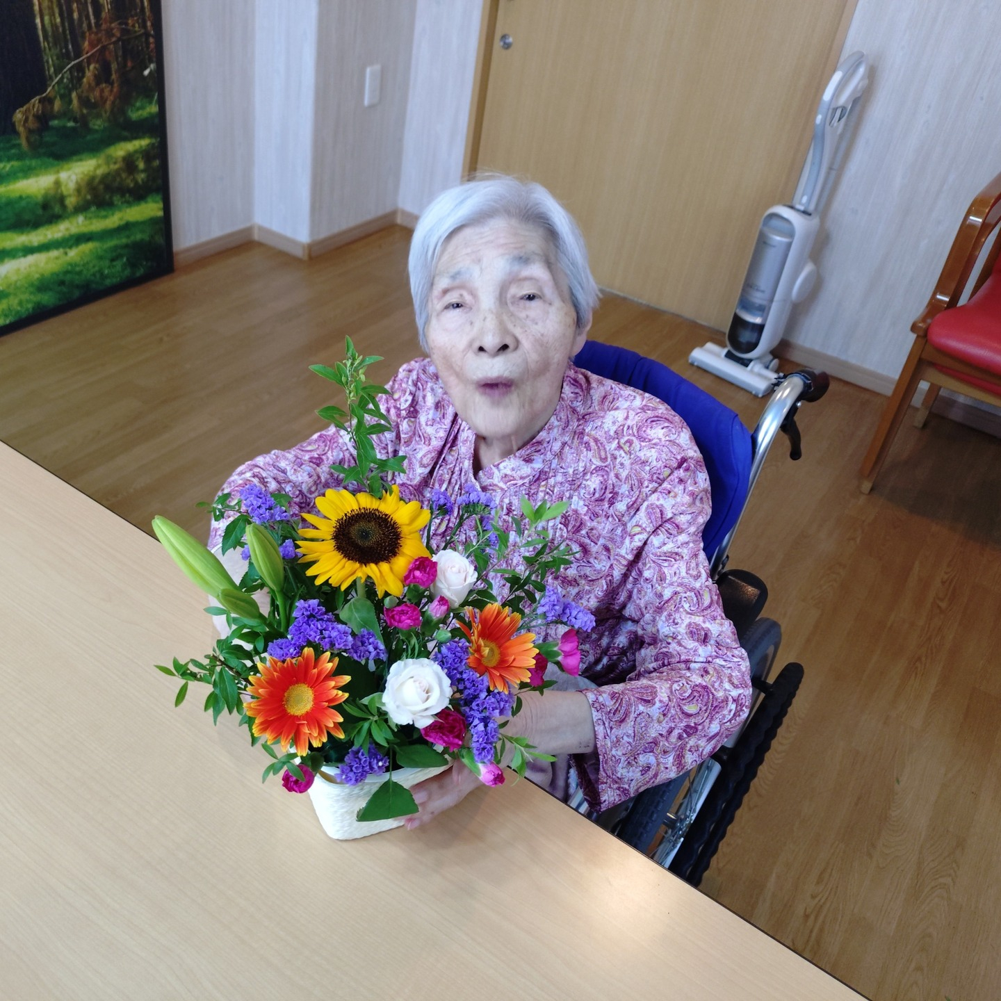 【フラワーアレンジメント💐８月】