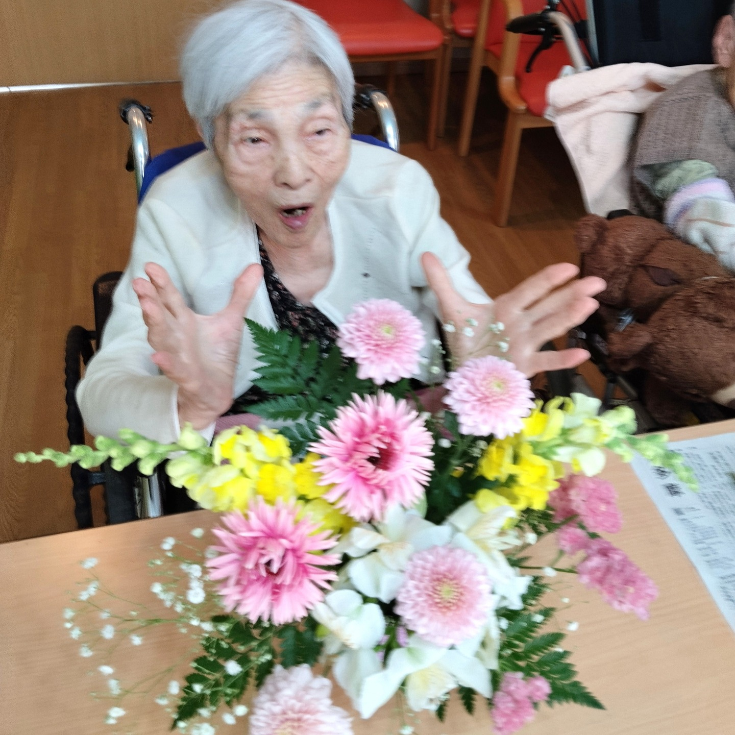 【フラワーアレンジメント教室💐】