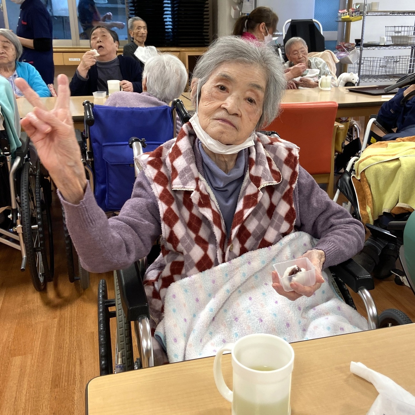 【お取り寄せご当地おやつ第1弾！】