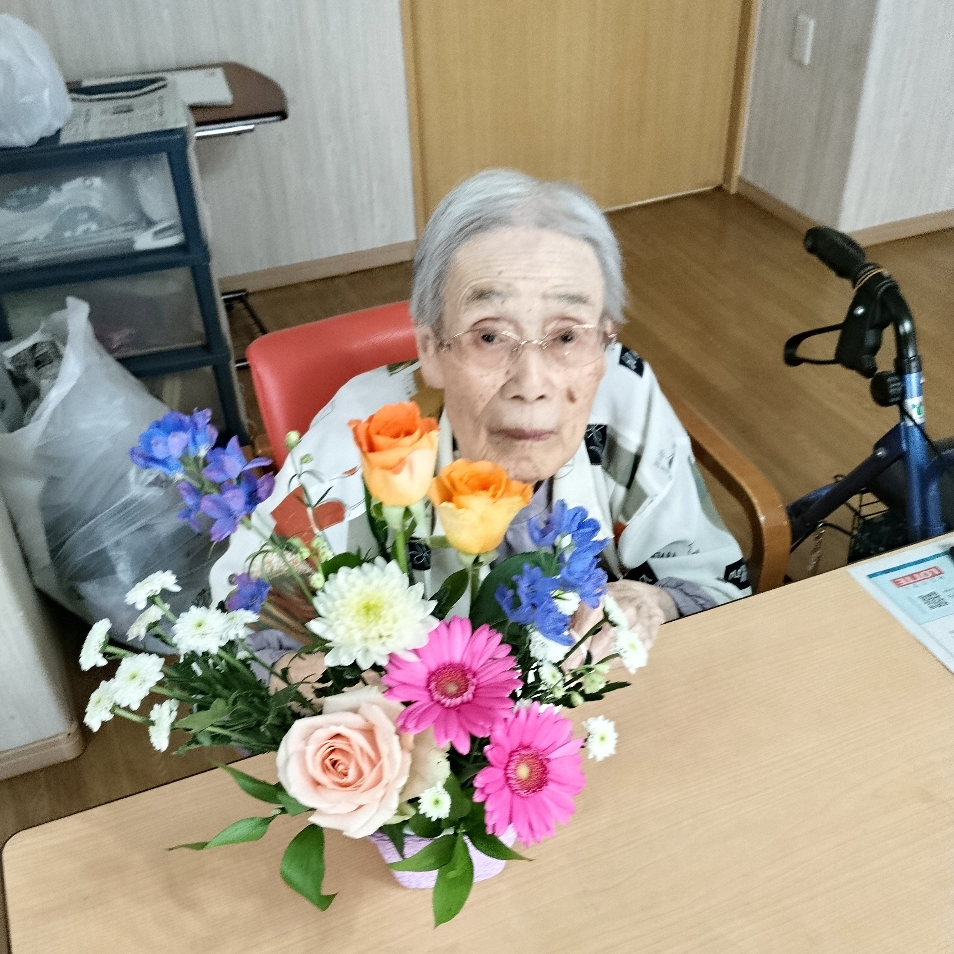 【フラワーアレンジメント💐】