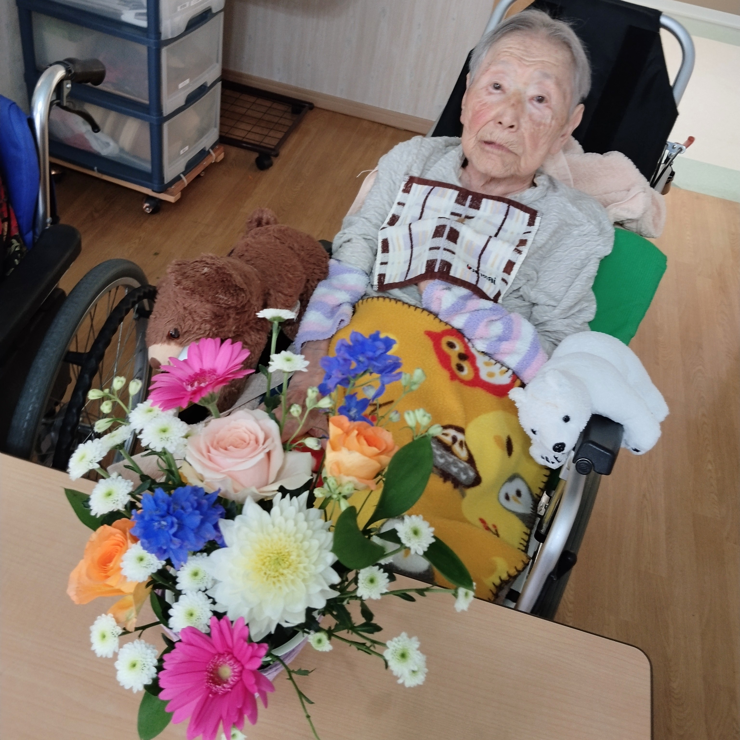 【フラワーアレンジメント💐】