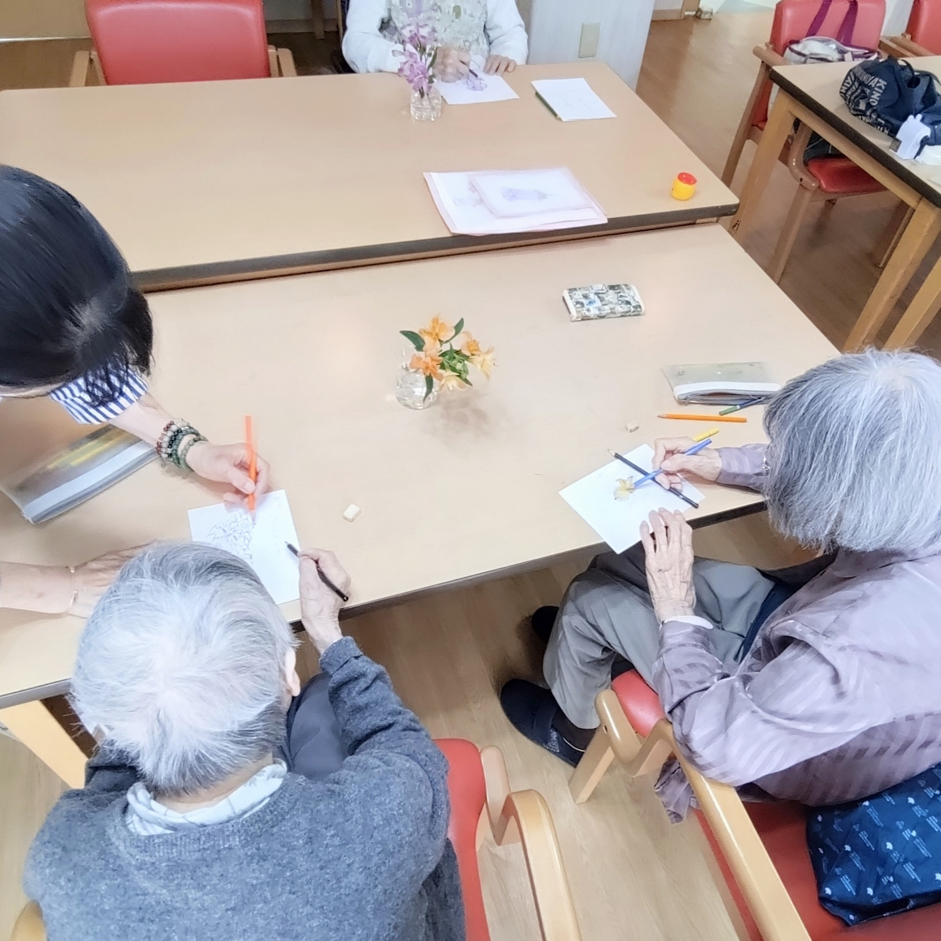 【フラワーアレンジメント教室＆絵画教室】