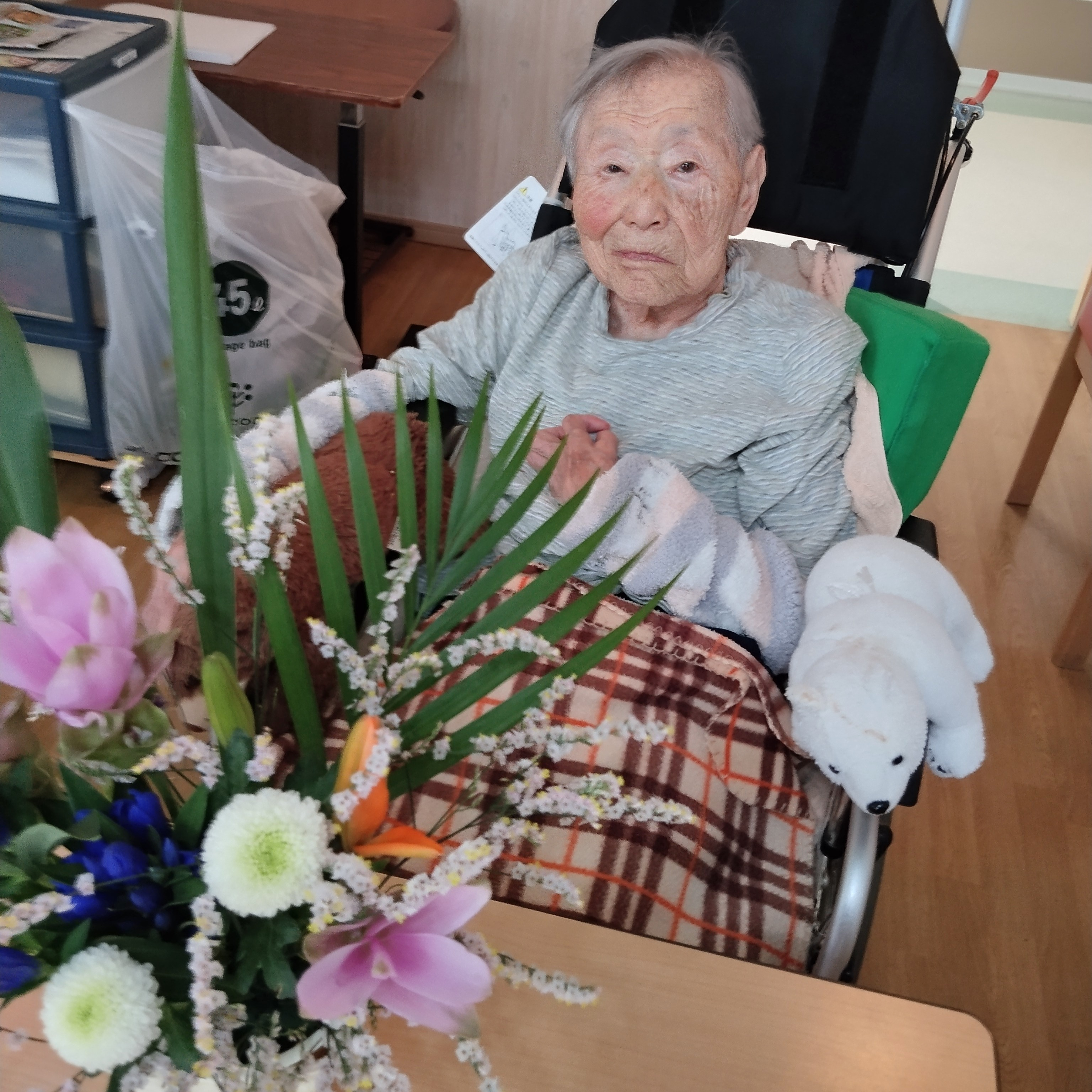【フラワーアレンジメント💐】