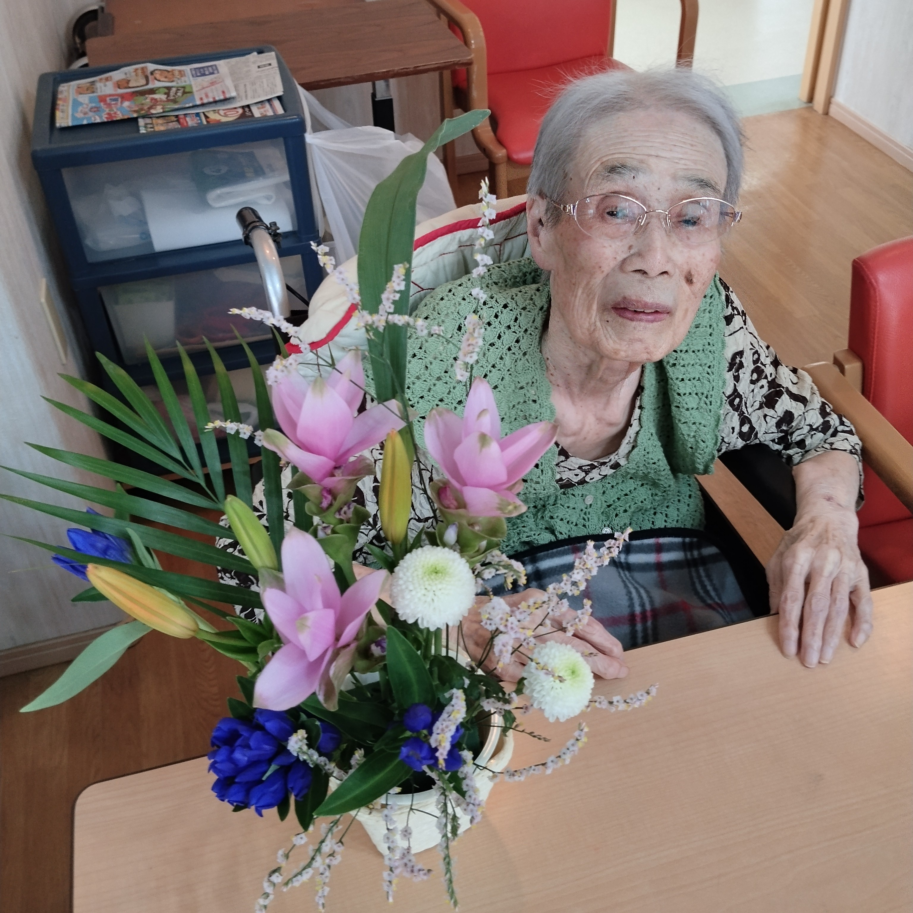 【フラワーアレンジメント💐】